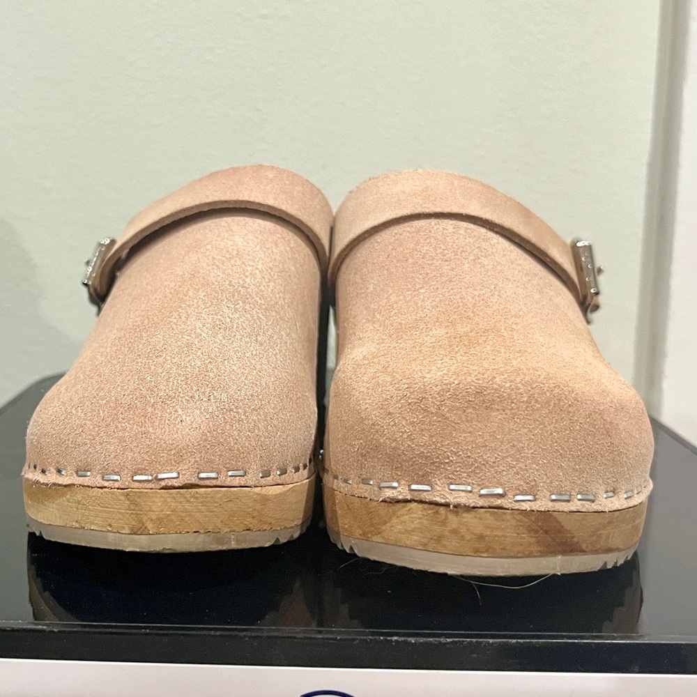 MIA Blush Pink Leather Clog Mules with Wood Heel - Picture 16 of 16